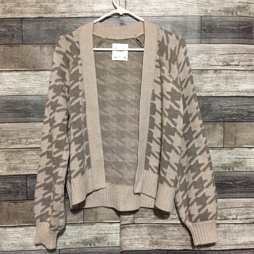 Abercrombie Fitch Houndstooth Plaid Open Front Cardigan Sweater Women’s XS FLAW - Picture 6 of 9